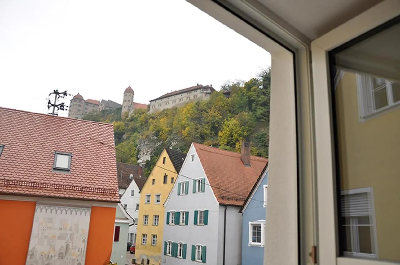 Hotel Gasthof Zum Goldenen Lamm Harburg  Harburg (Bavaria)