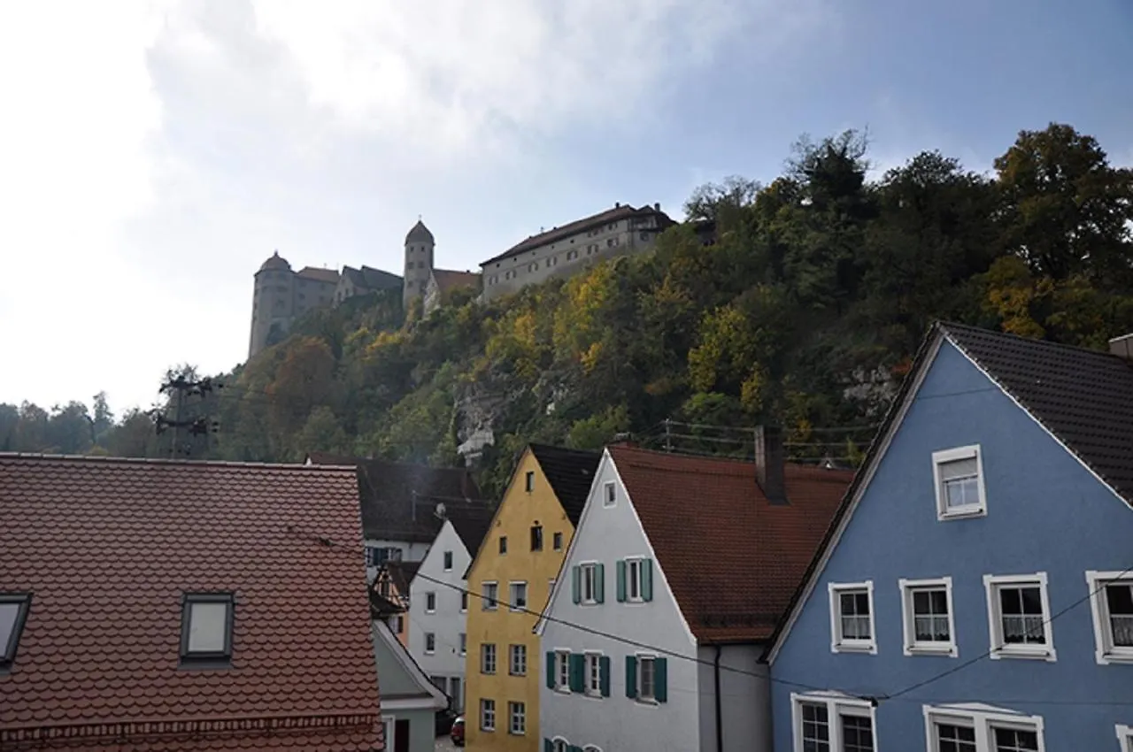 Hotel Gasthof Zum Goldenen Lamm Harburg  Germany